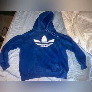 Men’s blue hoodie with white leaves on front and hood